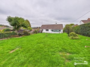 Rear- click for photo gallery